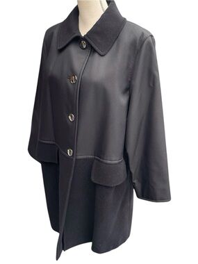 Vintage Byblos (Designer Made in Italy) Black Nylon/Wool Overcoat Jacket (L)